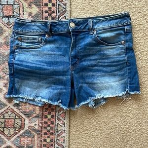 American Eagle Cutoff Jeans